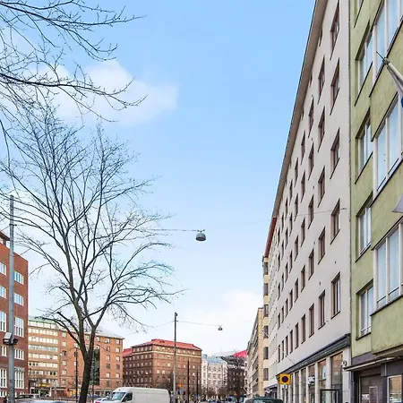 Wehost Malminkatu 22 *